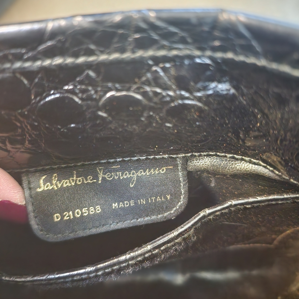 Salvatore Ferragamo Black Textured Crossbody Bag with Gold Accent - Picture 7 of 8